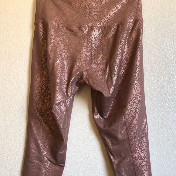 Lola Getts Women’s Bottoms Capris In Rosegold With Circles Small EUC - Picture 6 of 10